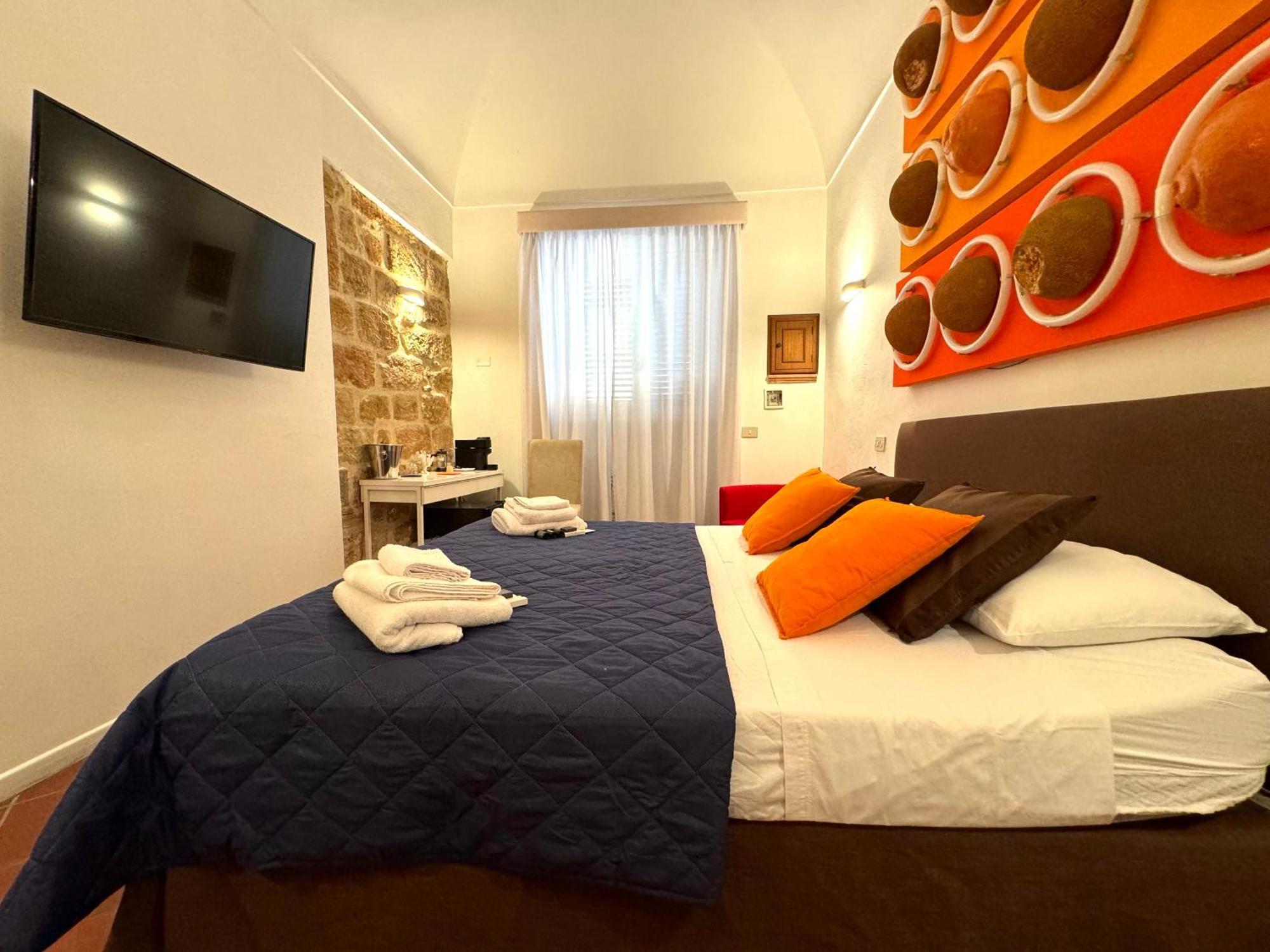 B&B Antichi Colori Cinisi Exteriör bild